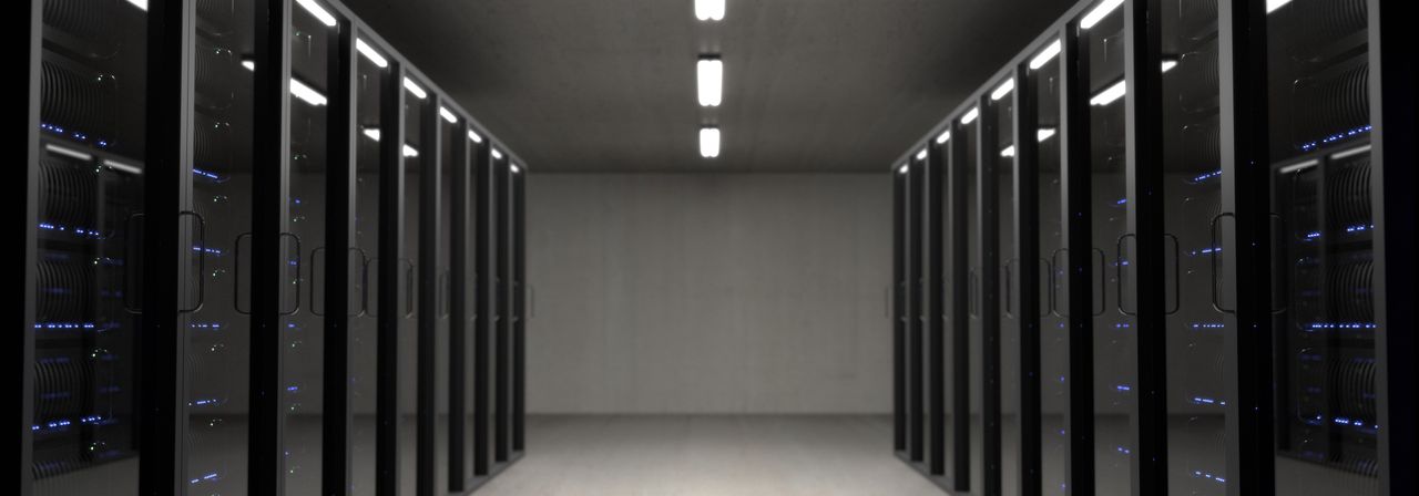 Edge vs Cloud Computing in IoT: Which Does Your Device Need?